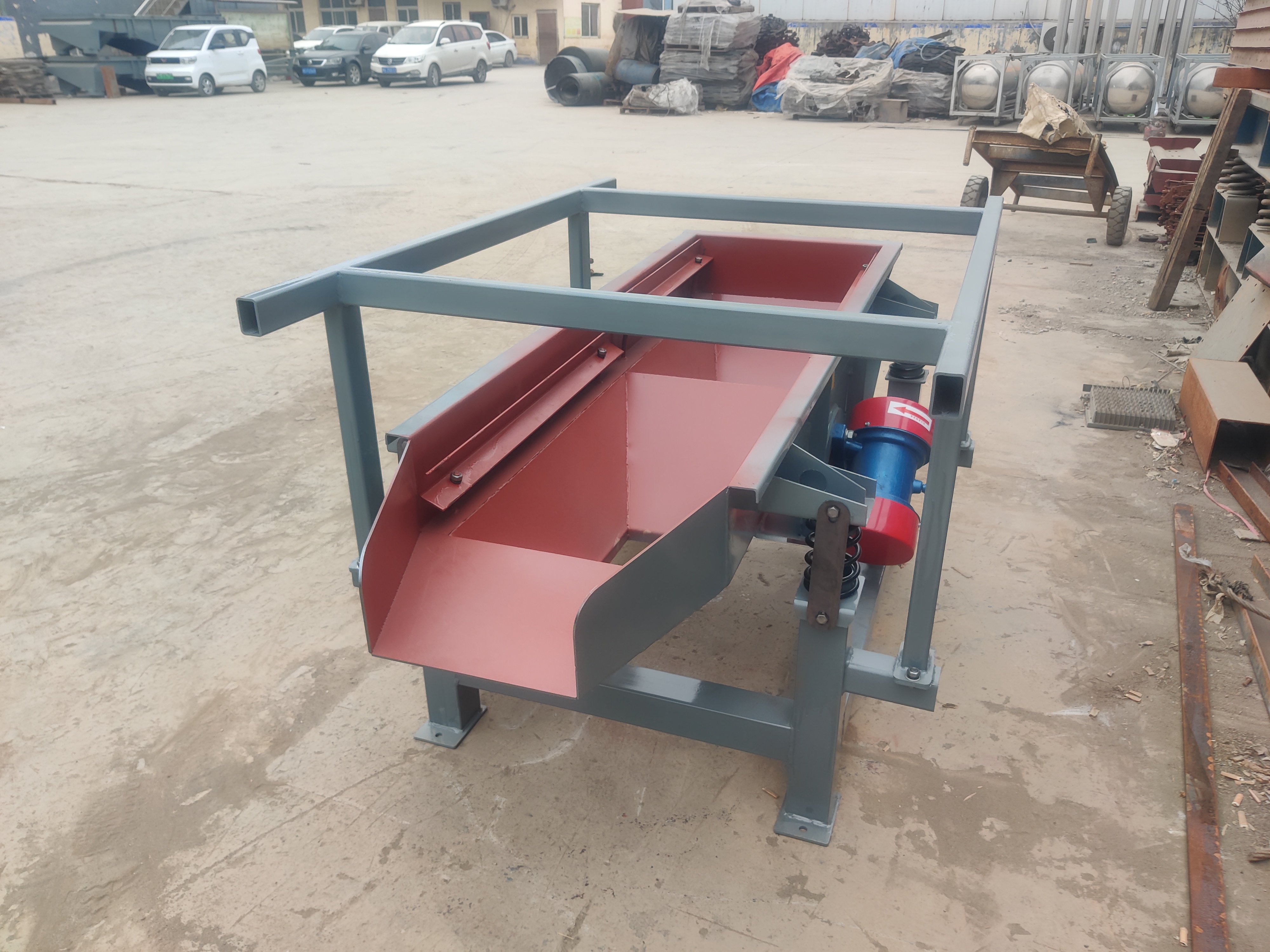 電磁振動給料機振動器的安裝注意問題